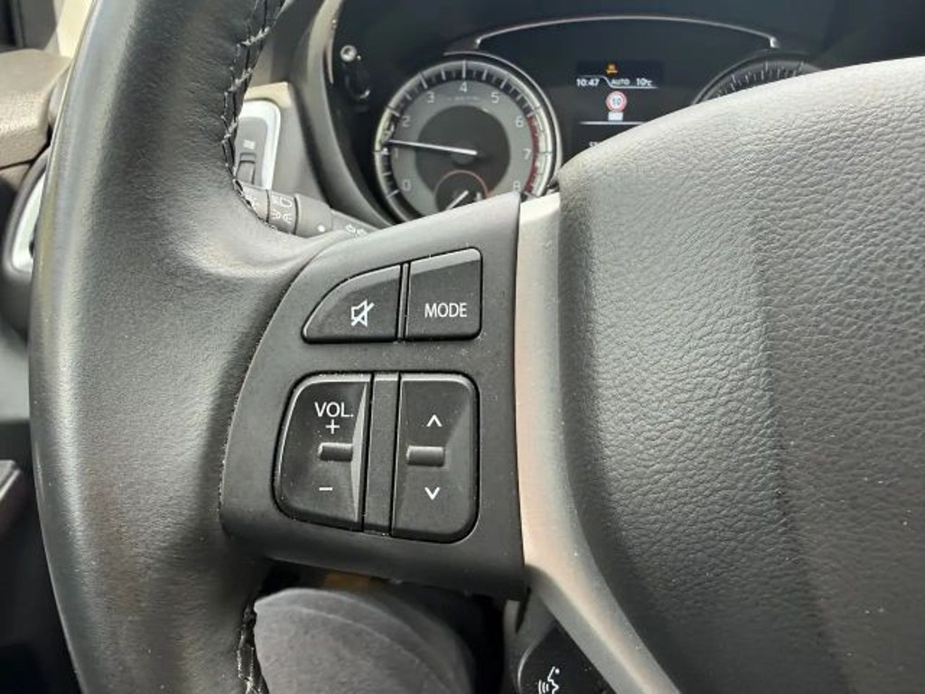 Suzuki S-Cross