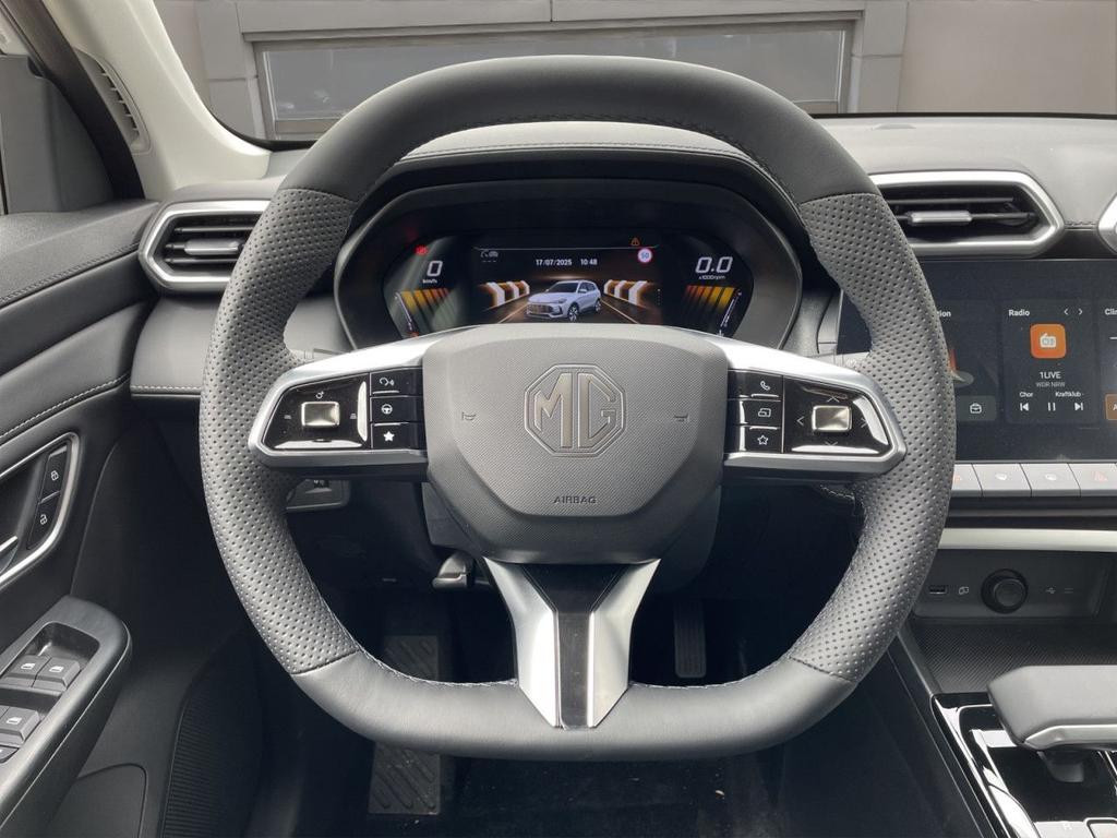 MG ZS