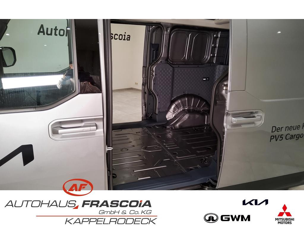 Kia PV5 Passenger
