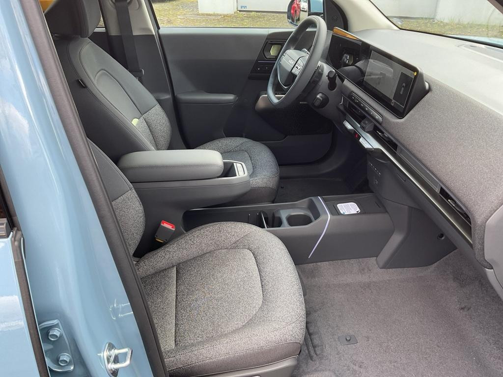 Kia EV2