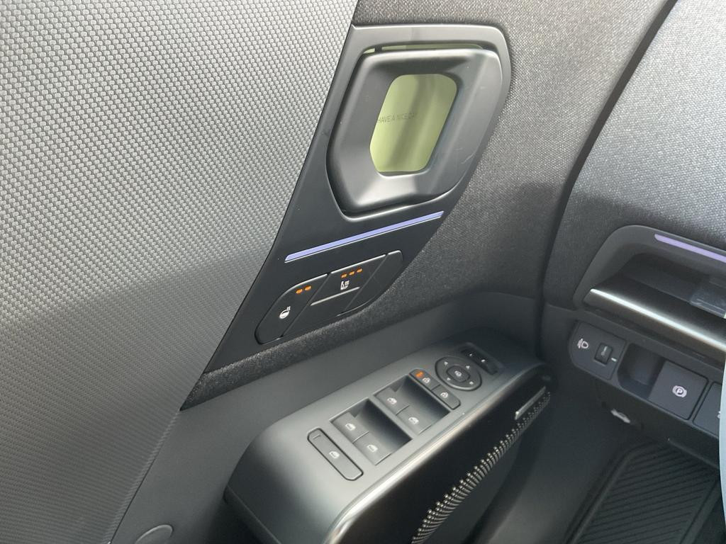Kia EV2