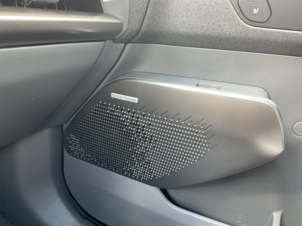 Kia EV2
