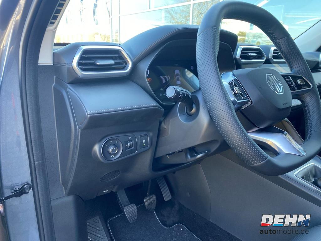 MG ZS