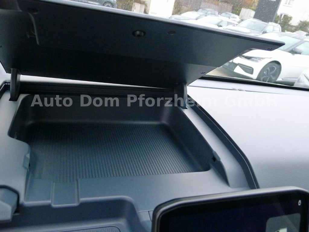 Kia PV5 Passenger