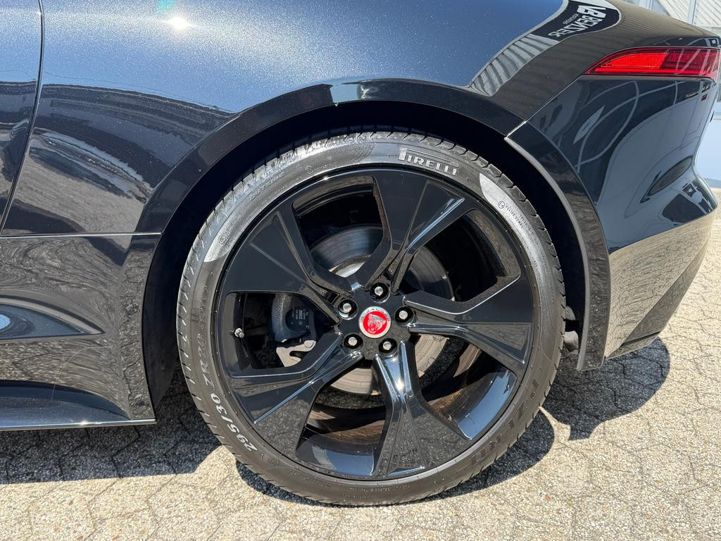 Jaguar F-Type