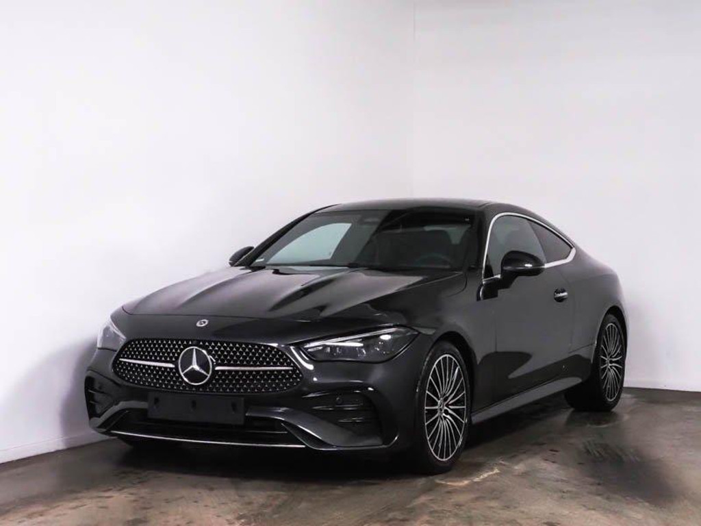 Mercedes-Benz CL CLE 200 4MATIC AMG Line