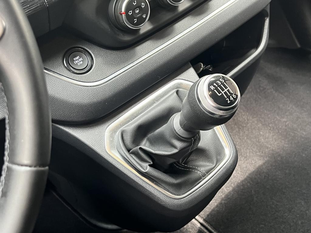 Nissan Primastar