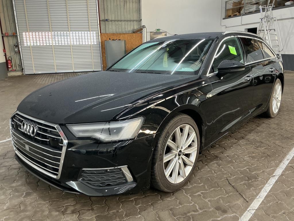 Audi A6 Avant Quattro S-Tronic