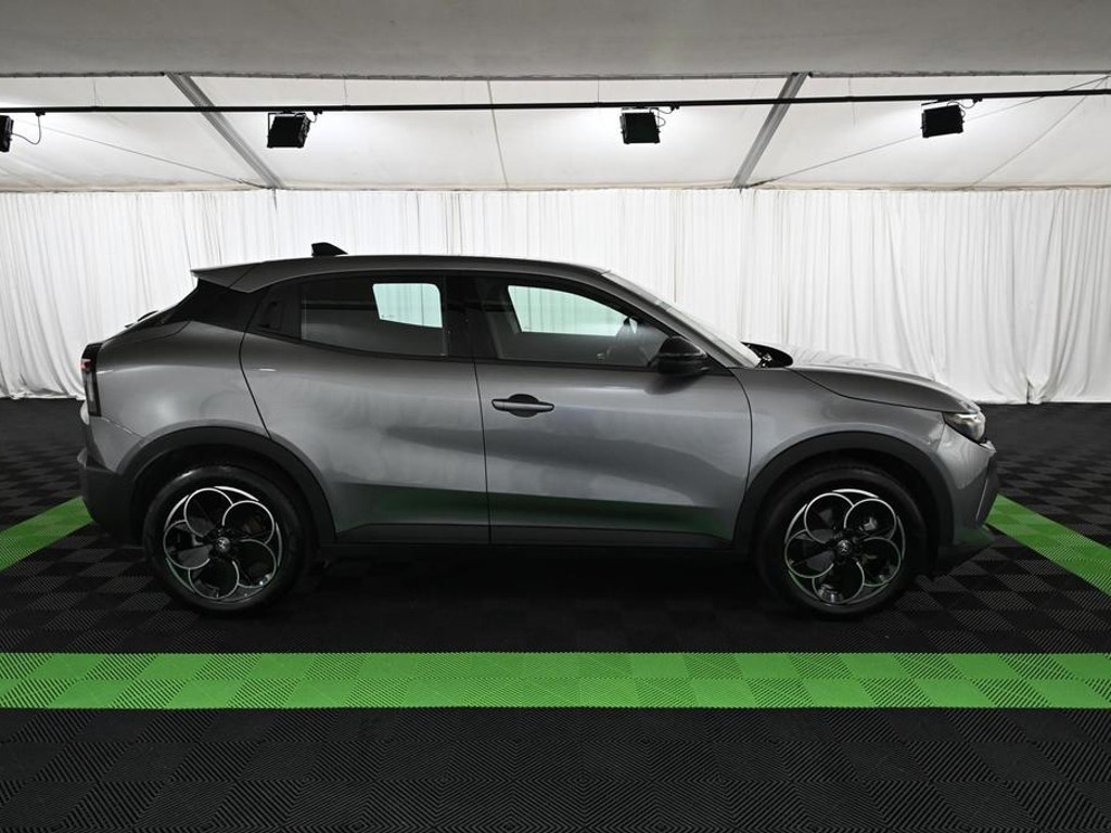 Alfa Romeo Junior