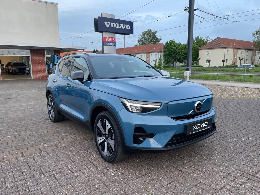 Volvo XC40 Plus