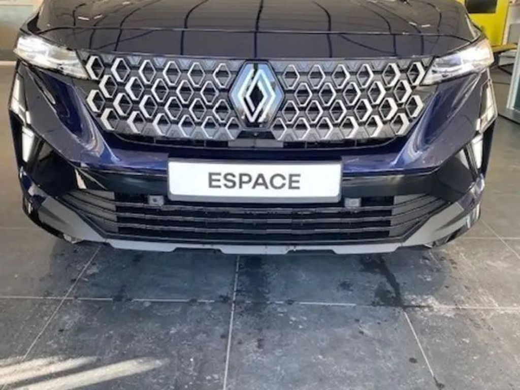 Renault Espace E-Tech Hybrid Techno