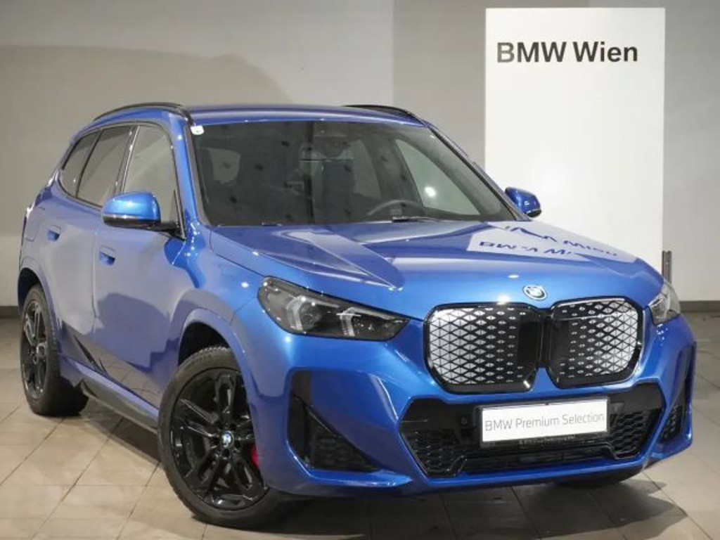 BMW iX1 eDrive20