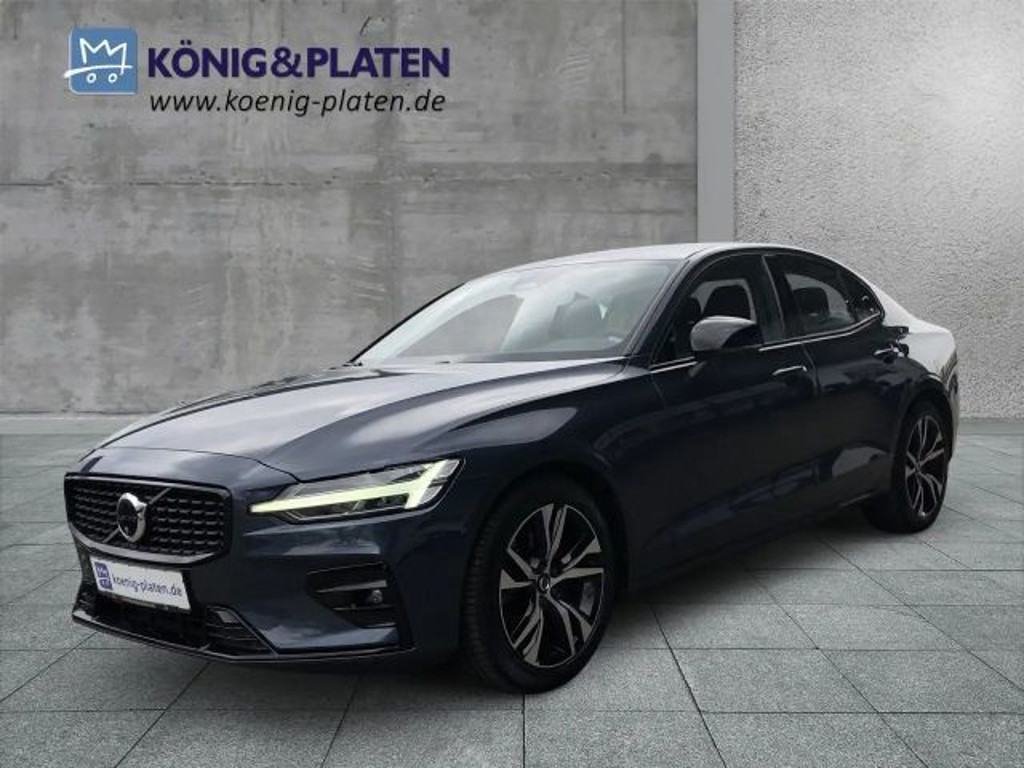 Volvo S60 AWD Plus Dark