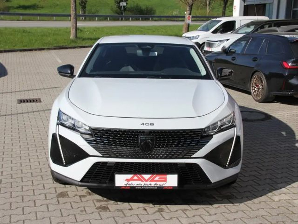Peugeot 408