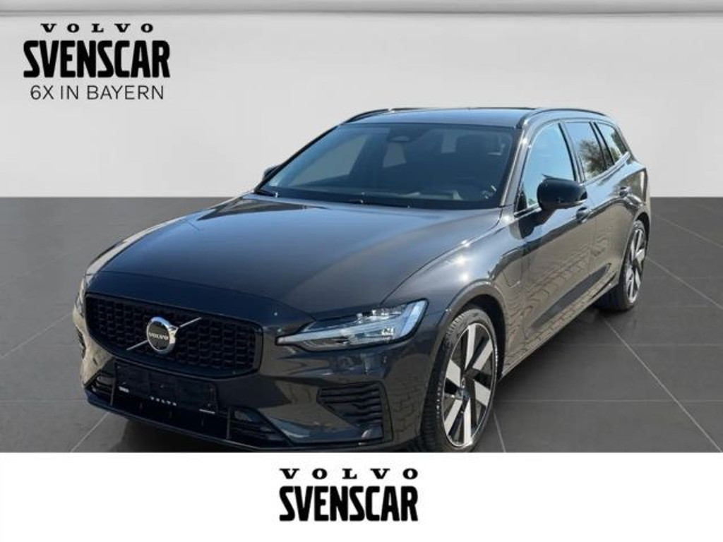 Volvo V60 AWD Hybrid Recharge Plus Dark