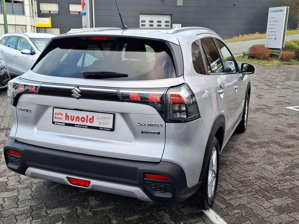 Suzuki S-Cross