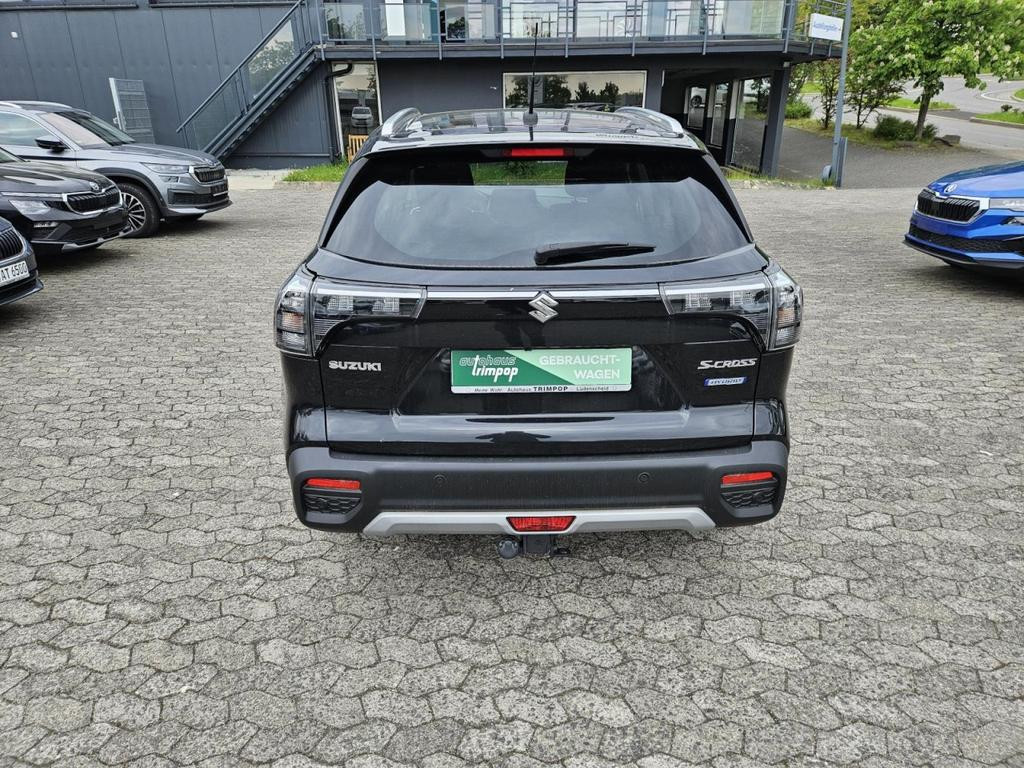 Suzuki S-Cross
