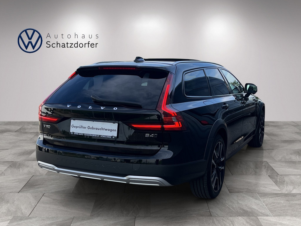 Volvo V90