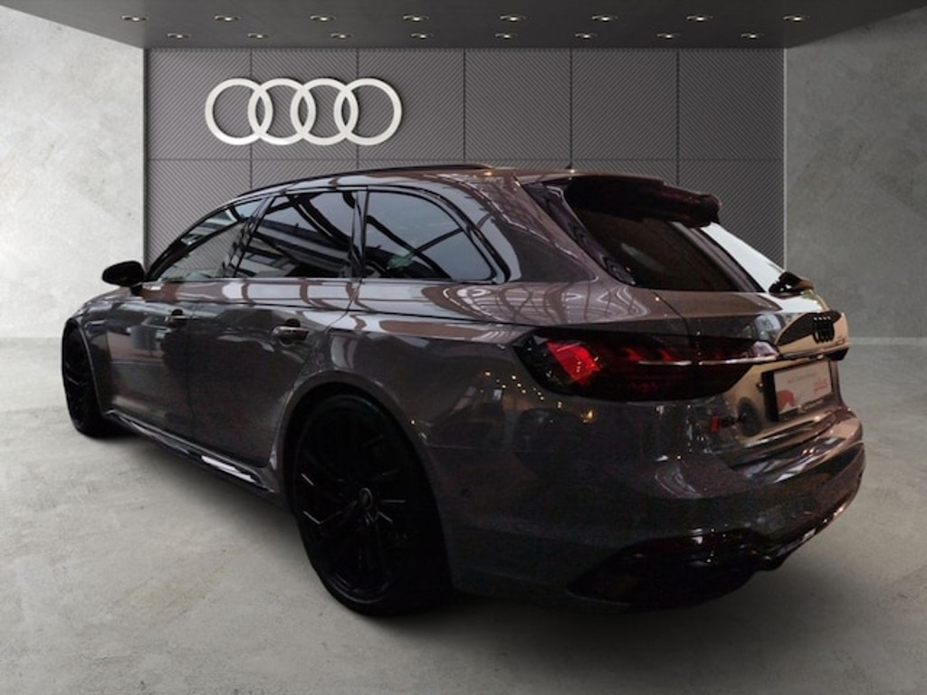 Audi RS4