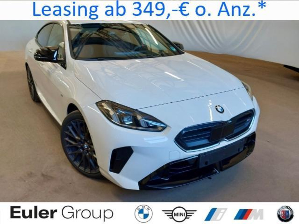 BMW M235
