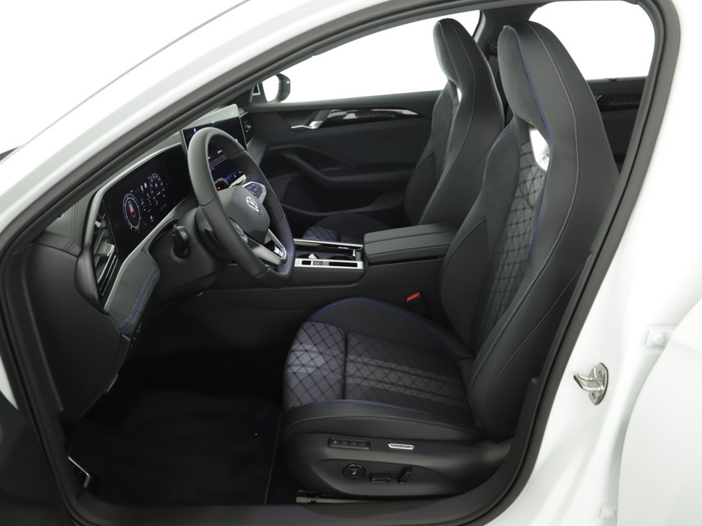 Volkswagen Passat DSG Variant R-Line