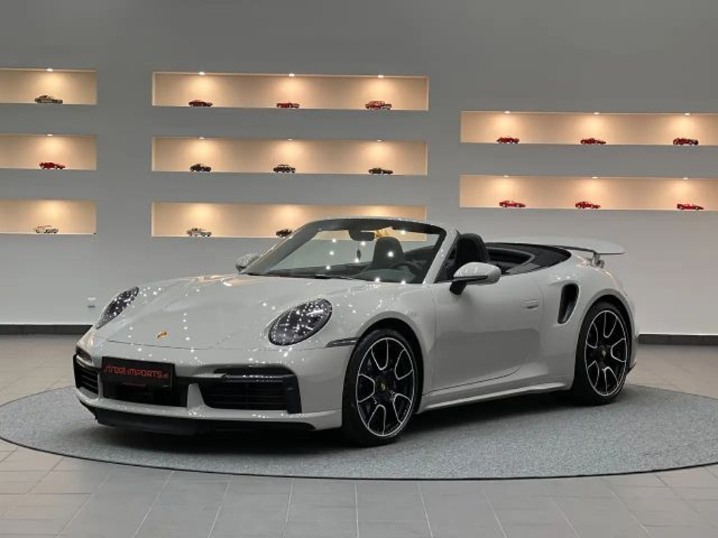 Porsche 911 Turbo 992 Cabriolet