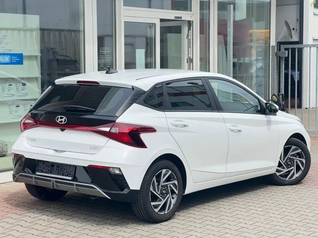 Hyundai i20