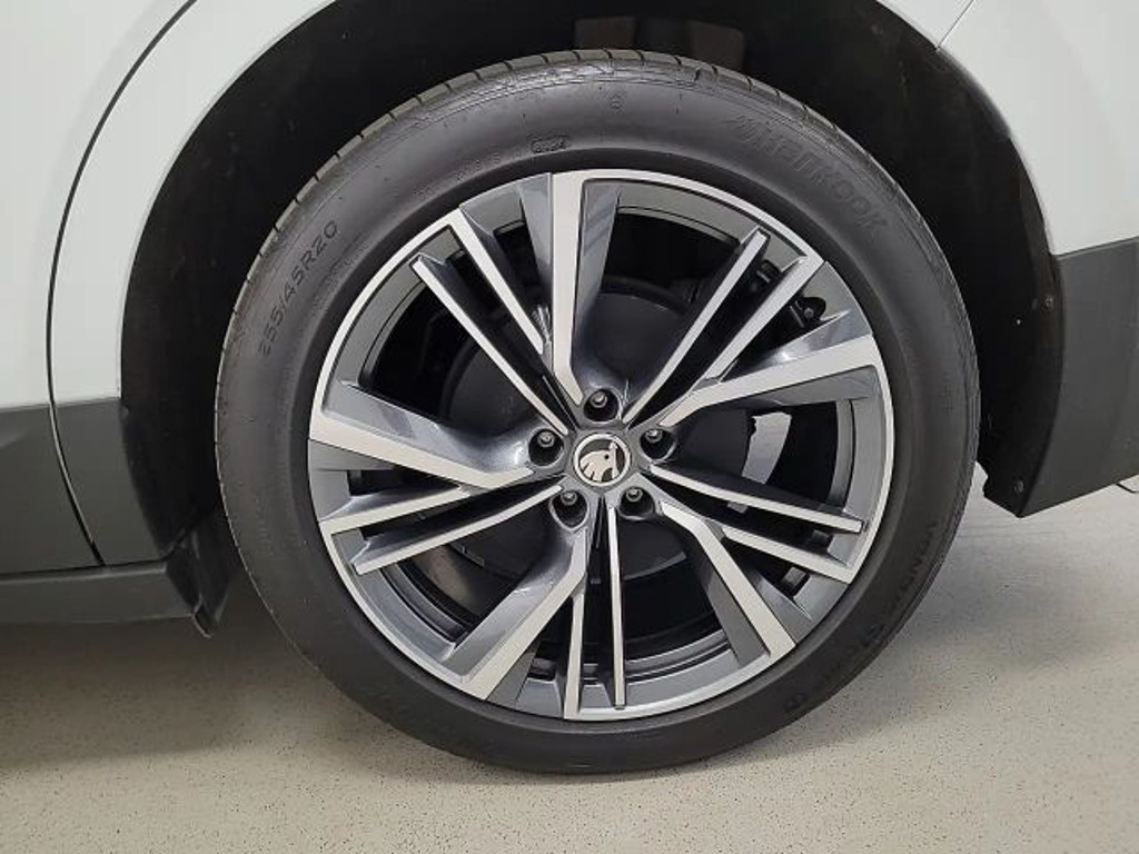 Skoda Enyaq iV