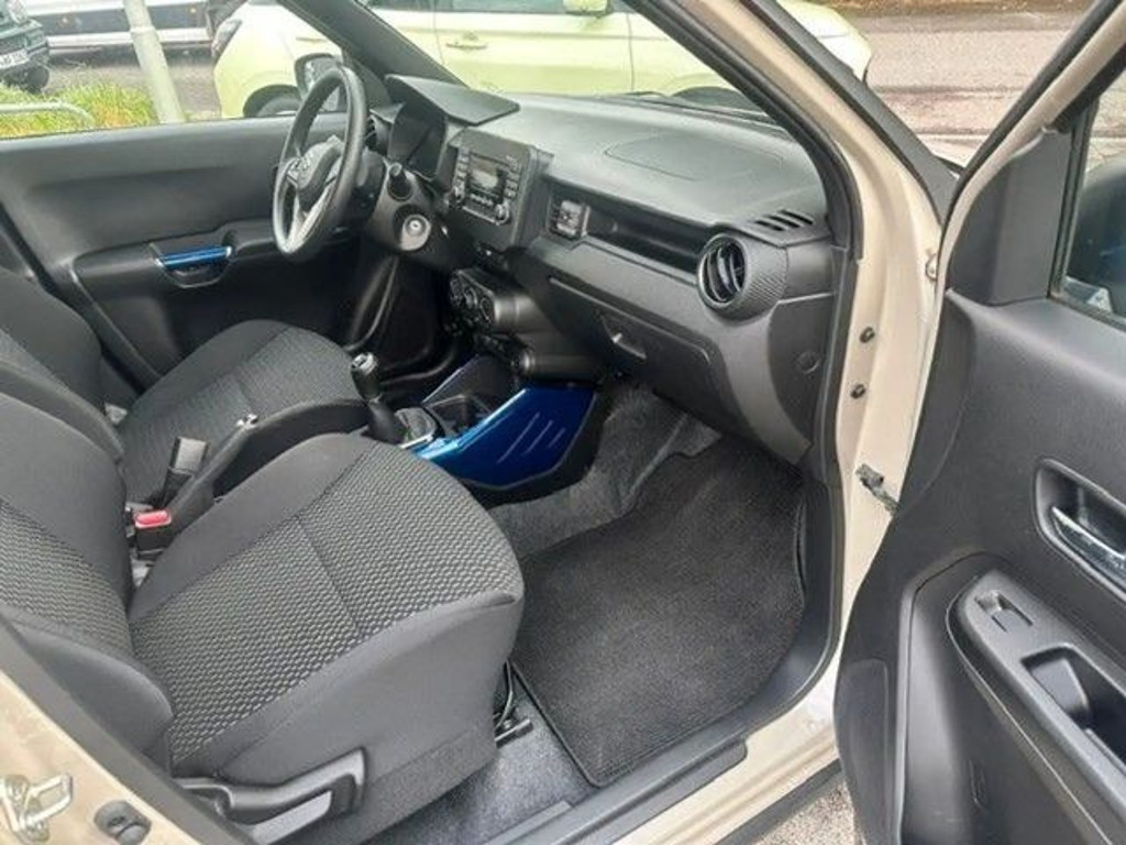 Suzuki Ignis