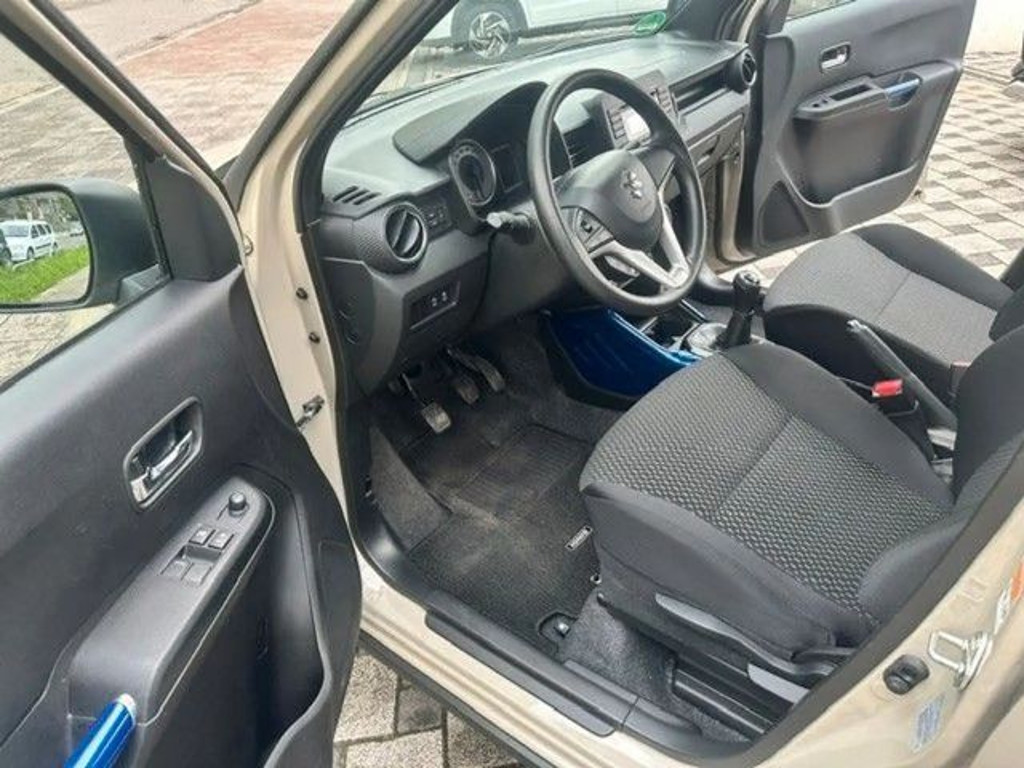 Suzuki Ignis