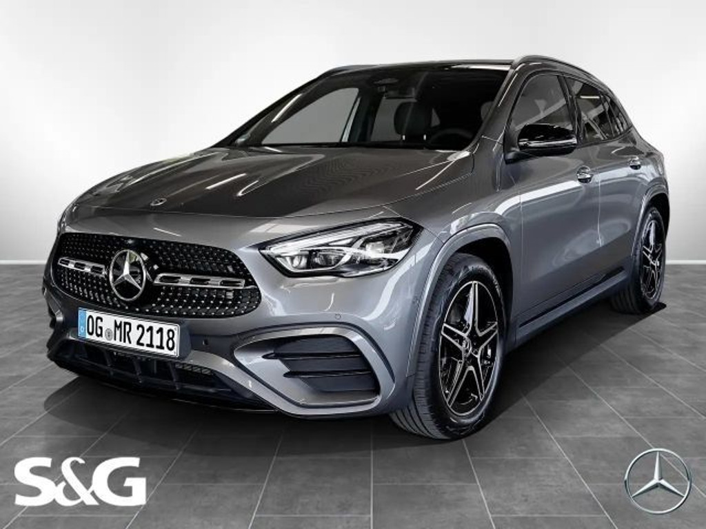Mercedes-Benz GLA-Klasse GLA 200 AMG Line