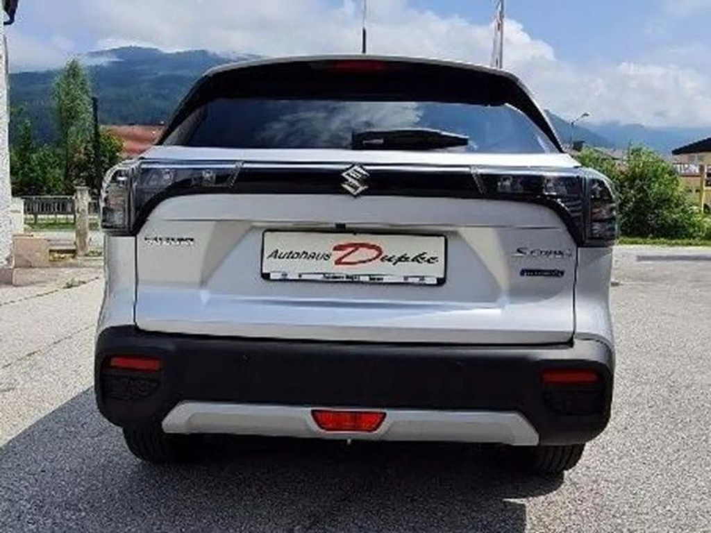 Suzuki S-Cross