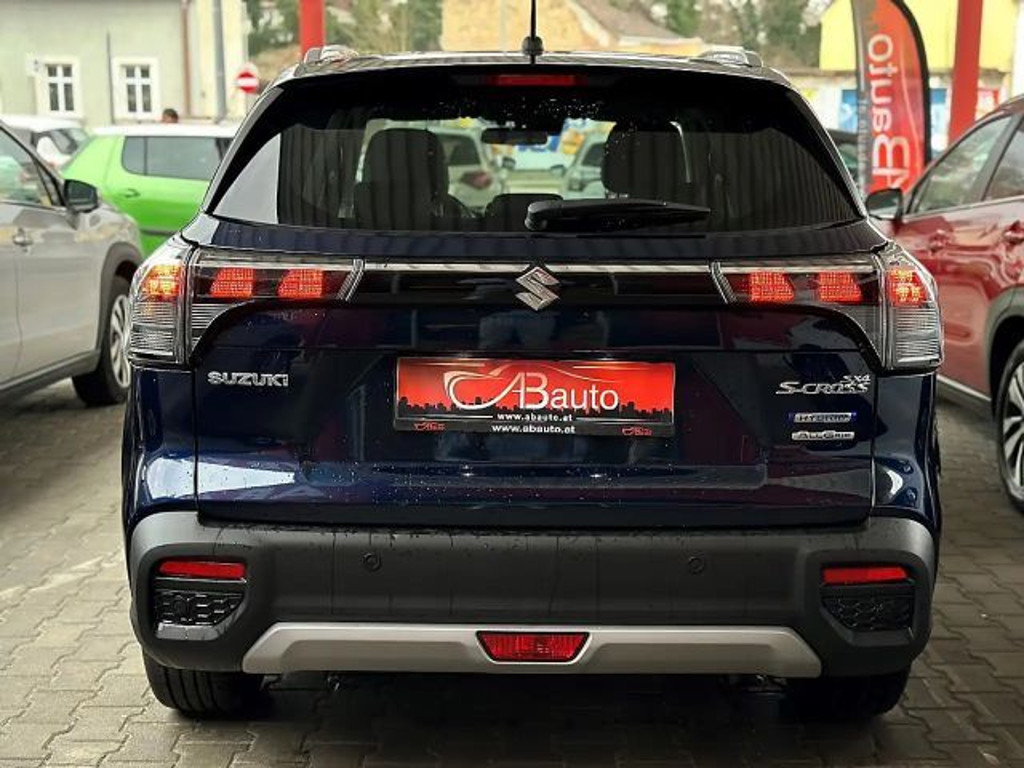 Suzuki S-Cross