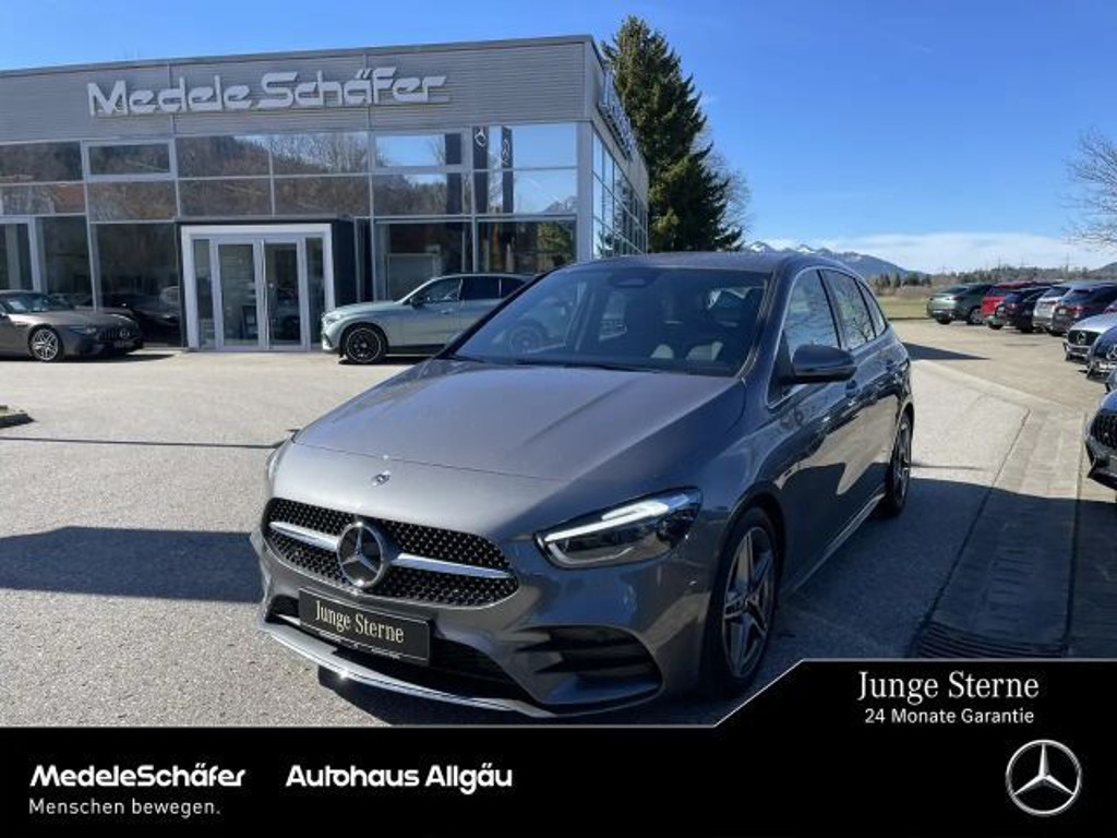 Mercedes-Benz B-Klasse B 220 AMG Line Premium B 220 d