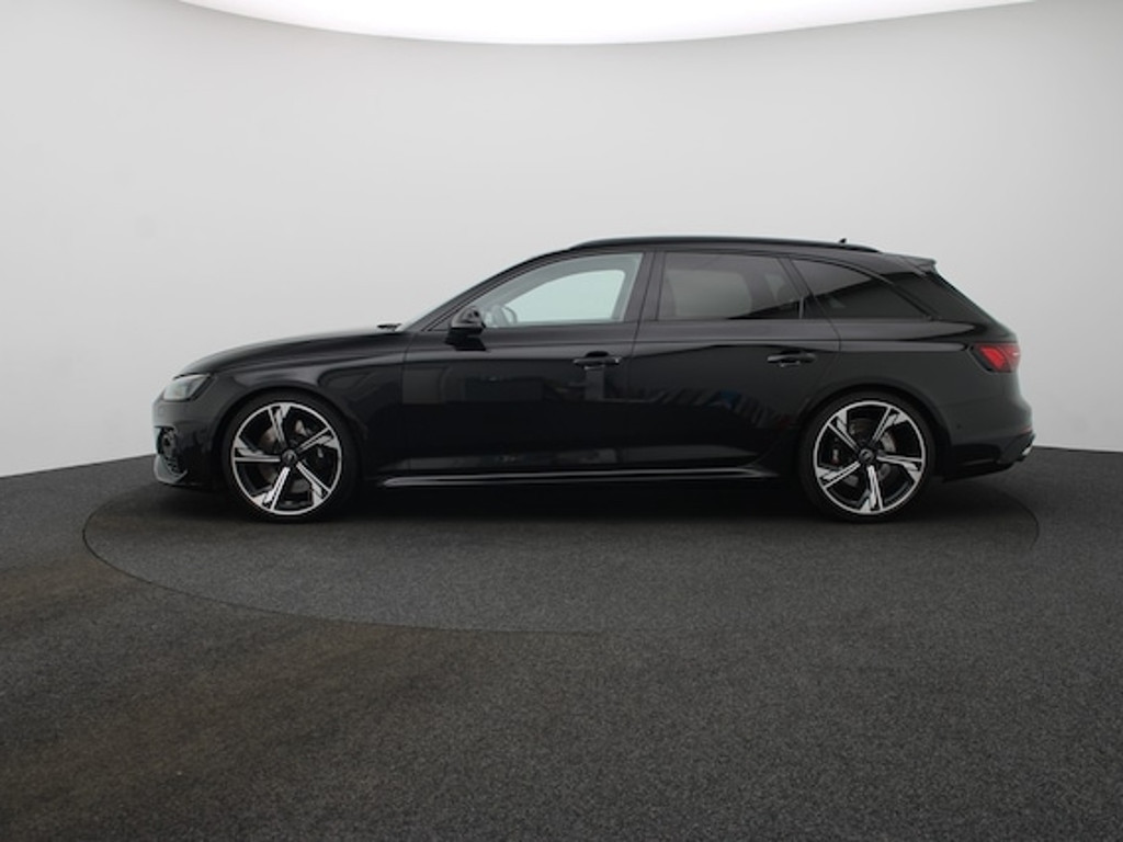 Audi RS4