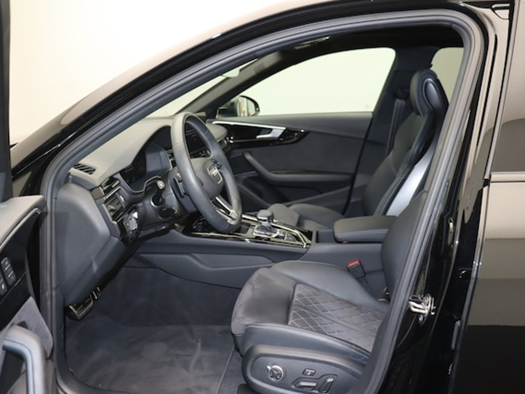 Audi S4