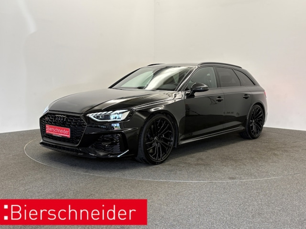 Audi RS4 Avant Quattro