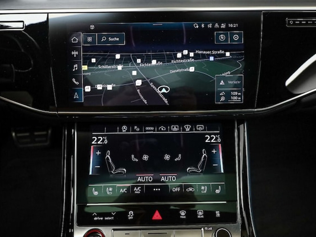 Audi S8
