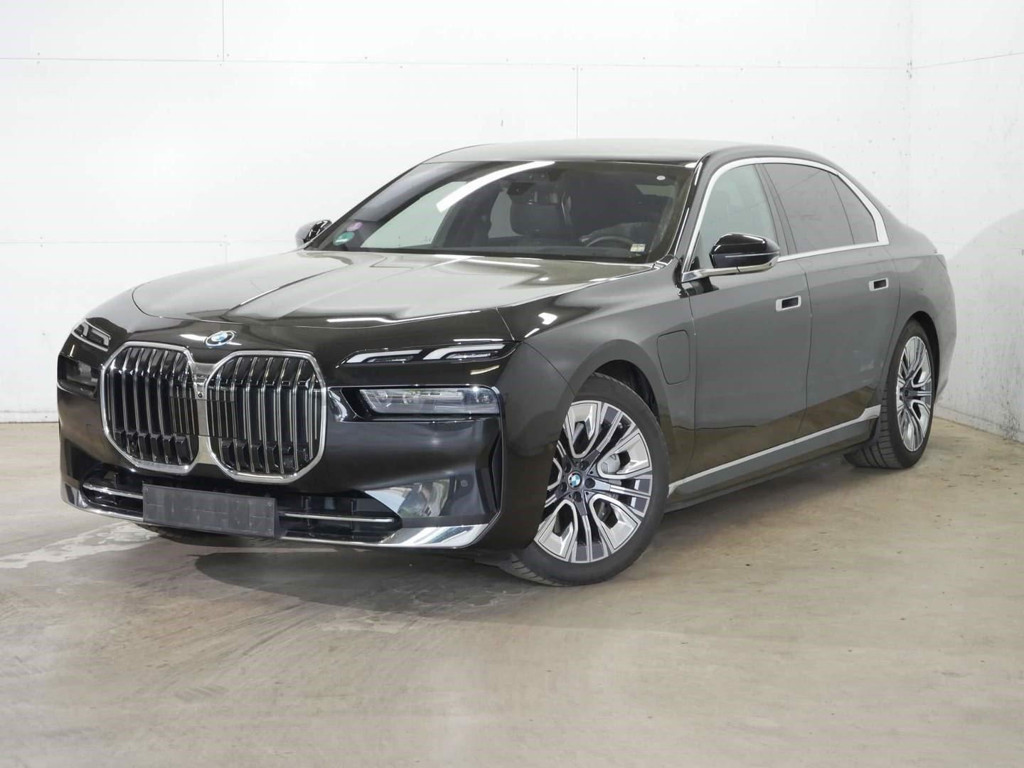 BMW 7 Serie 750 xDrive Sedan
