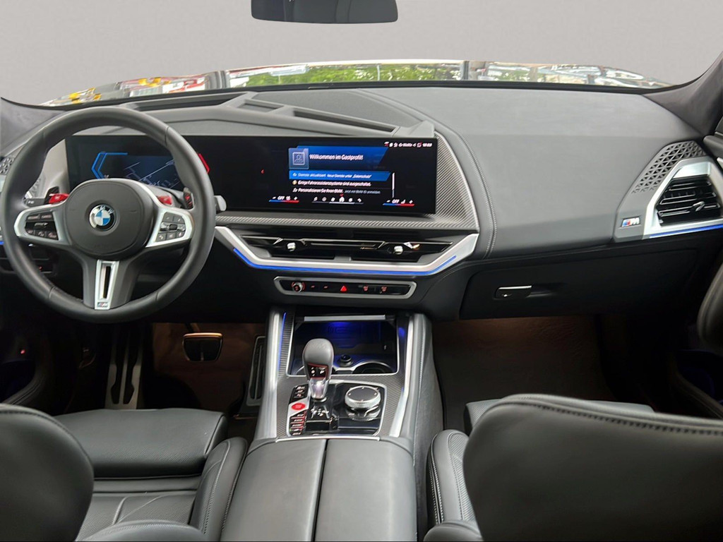 BMW XM