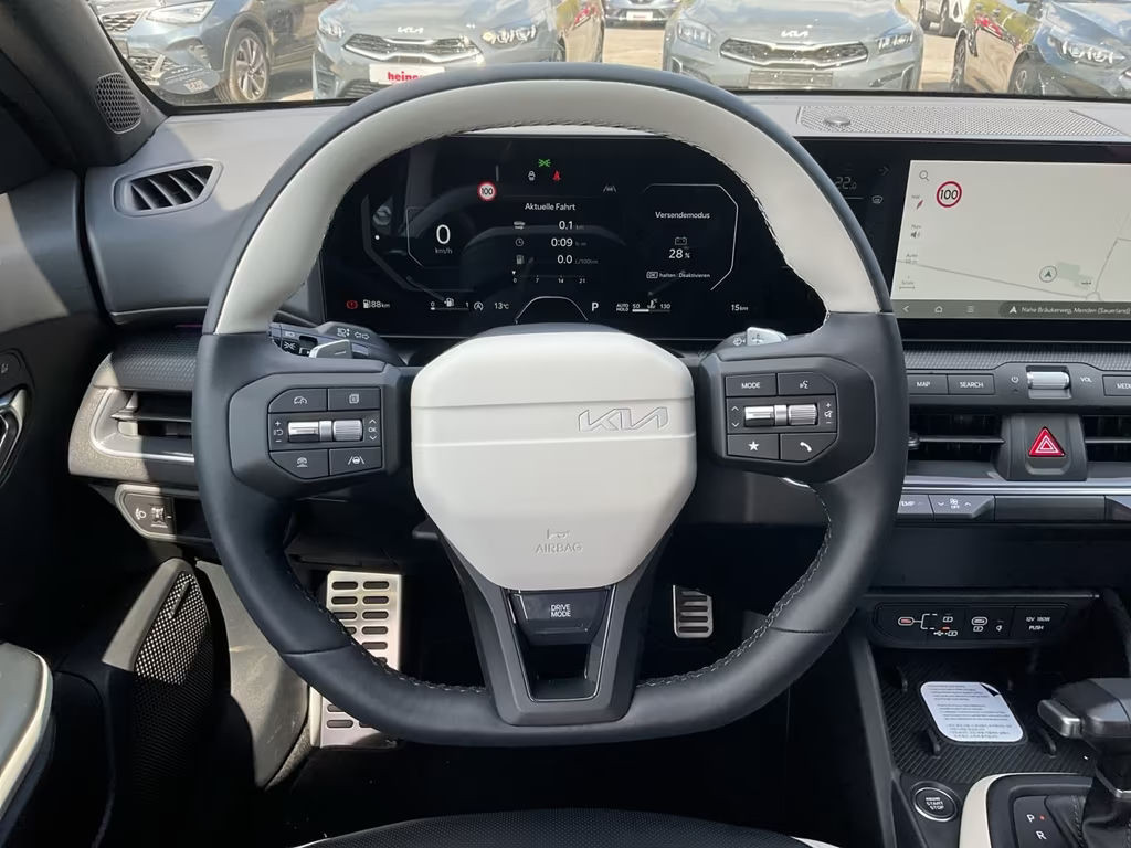 Kia K4