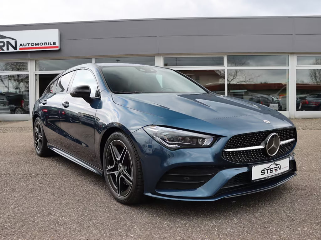 Mercedes-Benz CLA-Klasse CLA 220 AMG Line Shooting Brake Limousine Lang CLA 220 d