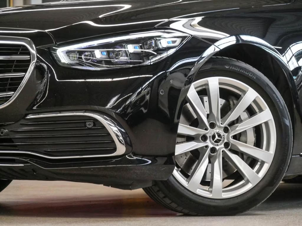 Mercedes-Benz S-Klasse S 400 4MATIC S 400 d Sedan