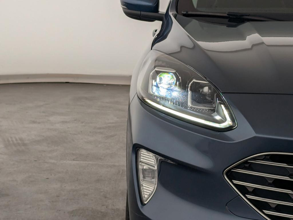Ford Kuga Titanium Hybrid