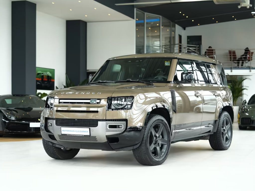 Land Rover Defender Dynamic SE