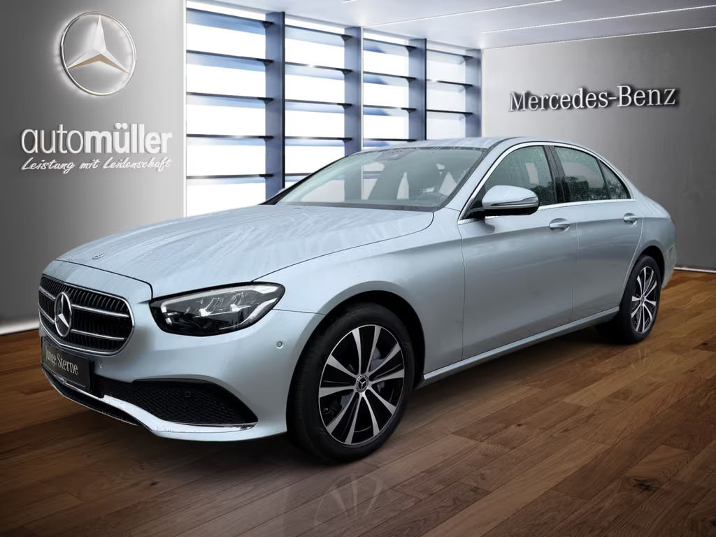 Mercedes-Benz E-Klasse E 300 AVANTGARDE E 300 e Sedan