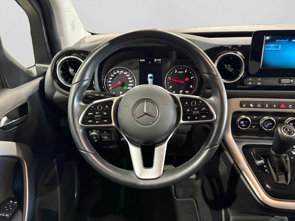 Mercedes-Benz T 180