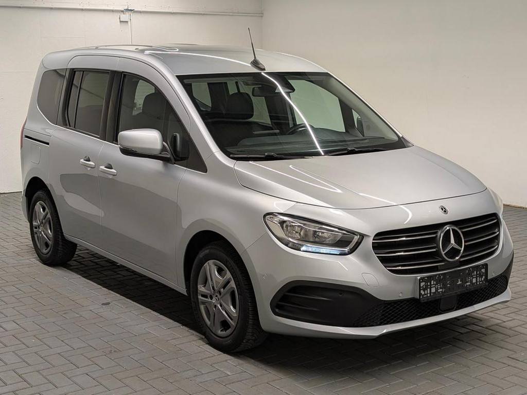 Mercedes-Benz T 180