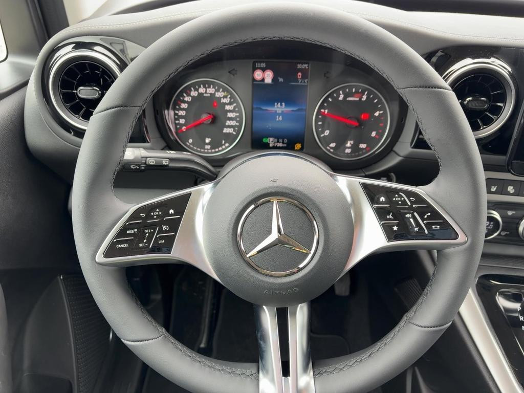 Mercedes-Benz T 180