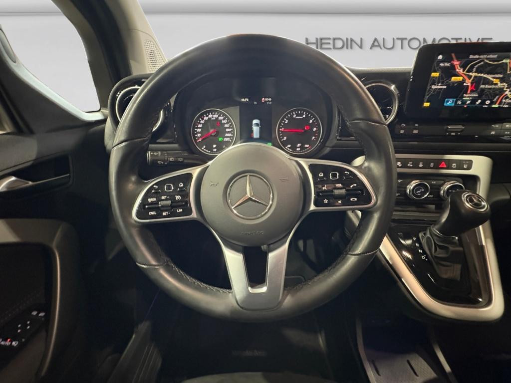 Mercedes-Benz T 180